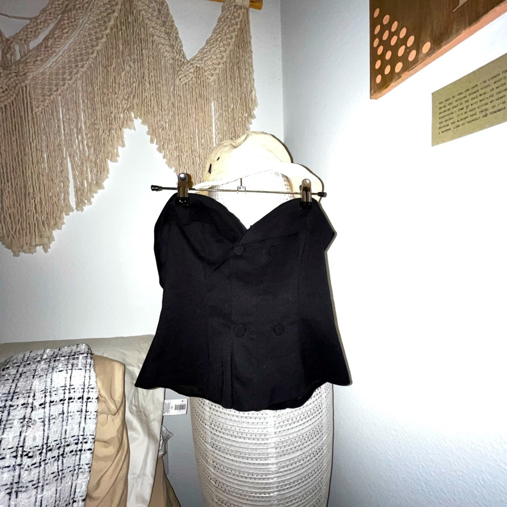 Black corset crop top
